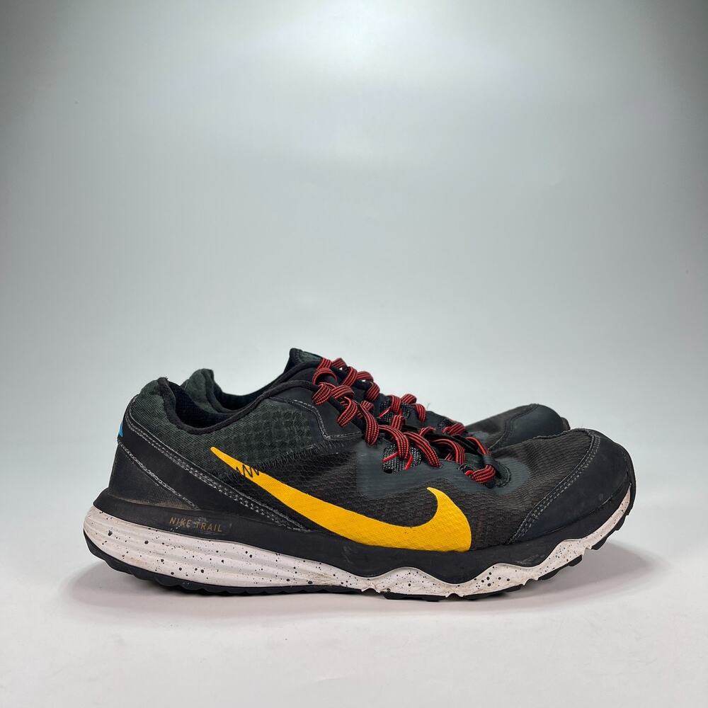 Nike Juniper Black Dark Sulfur Trail Running Shoes CW3808-005 Men's Size 9.5